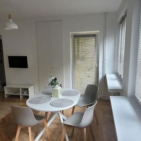 Fitmaison Apartment Ochota Warschau Buitenkant foto